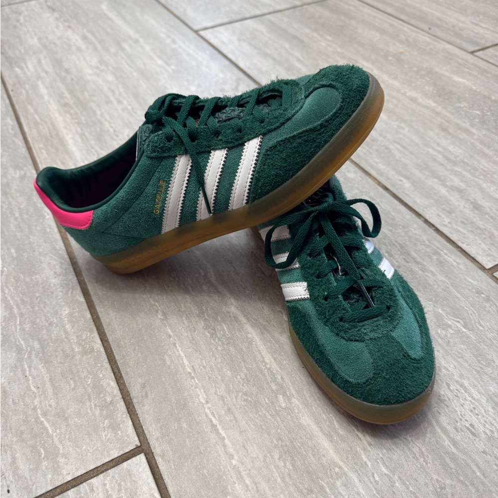 Green Adidas Gazelle women’s 7.5